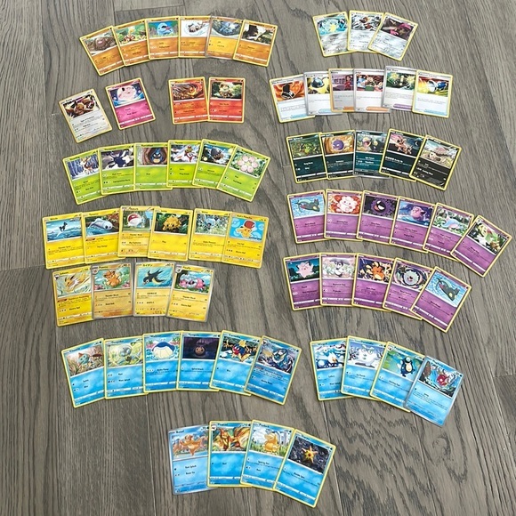 Pokemon Other - Bundle of 61 Pokemon cards in excellent condition basic and stage 1